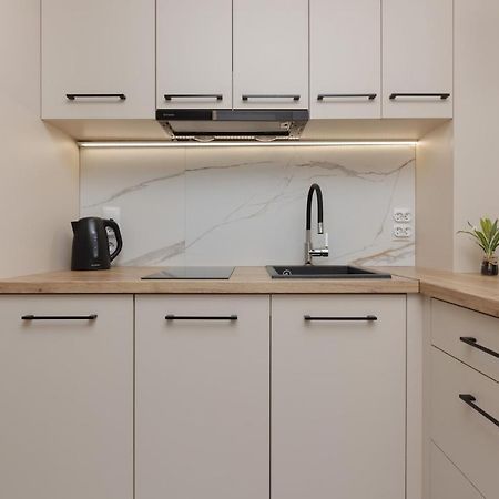 Aleja Jana Pawla II Studio Warsaw By Noclegi Renters Kültér fotó