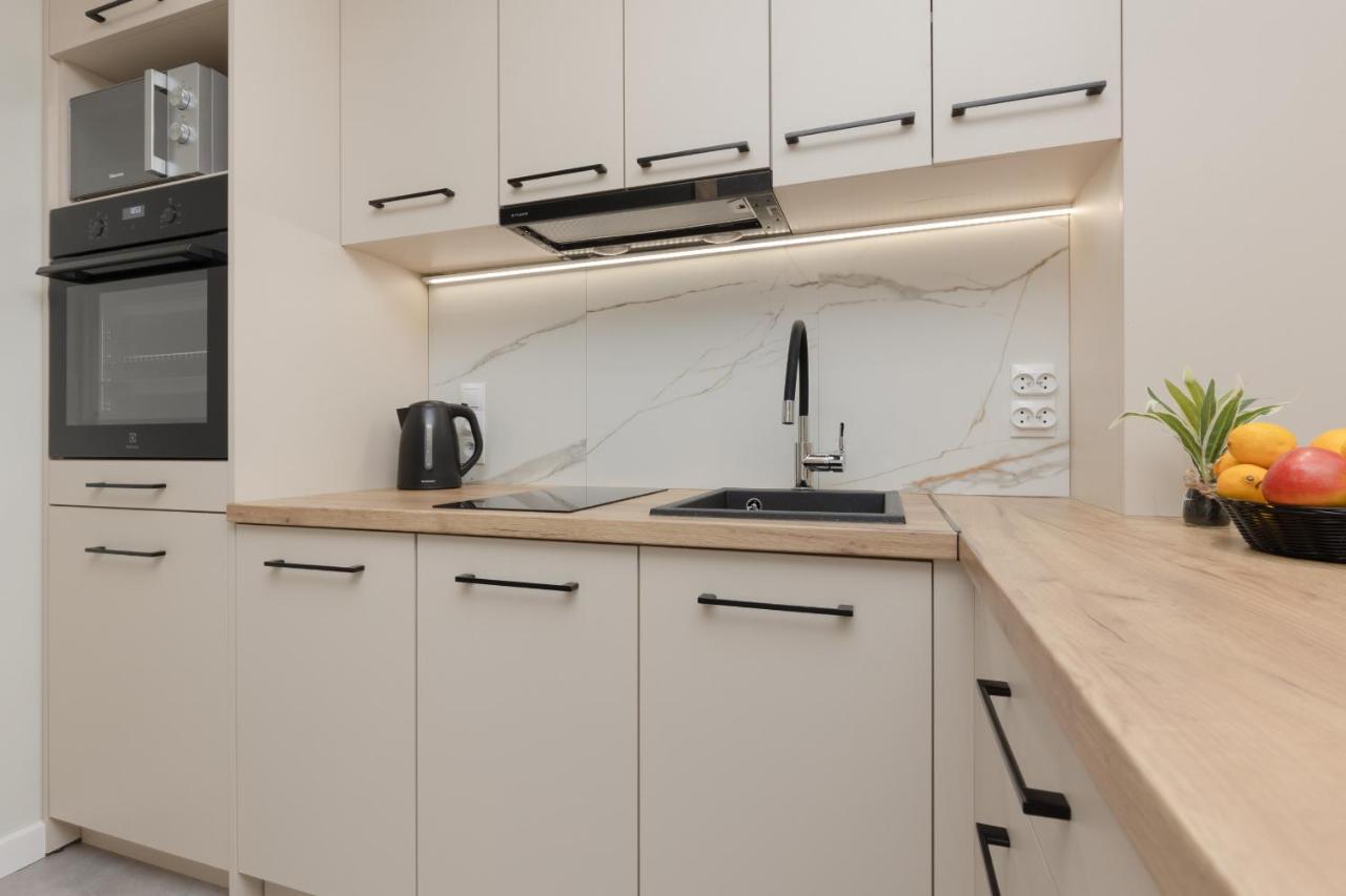 Aleja Jana Pawla II Studio Warsaw By Noclegi Renters Kültér fotó